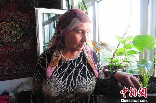 烏魯木齊天山區(qū)拆遷戶熱汗南木·扎依的幸福生活
